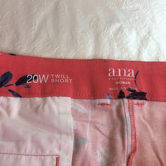 A.n.a Joanna floral twill shorts pink 20W - Picture 8 of 12